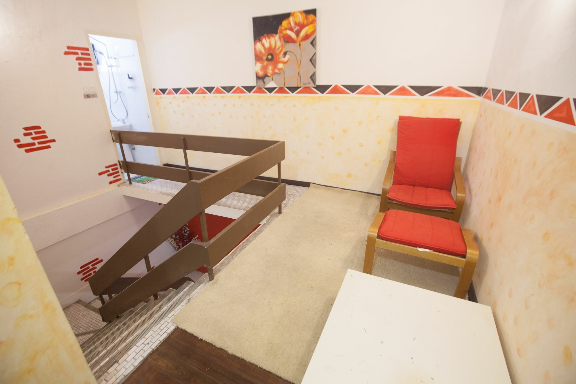 Natol Homestay - London Κουτσίνγκ Εξωτερικό φωτογραφία